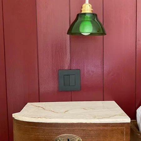 Ξενοδοχείο με διαμερίσματα Casa Bauxells