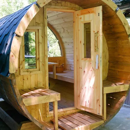 Aparthotel Casa Bauxells Sahorre