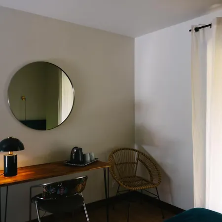 Ξενοδοχείο με διαμερίσματα Casa Bauxells 3*