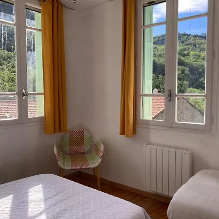 Casa Bauxells Apart-hotel