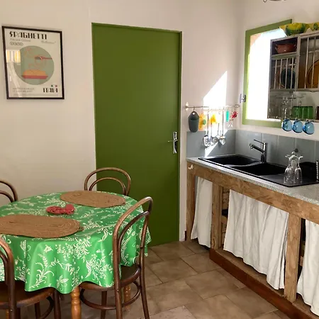 Casa Bauxells Ξενοδοχείο με διαμερίσματα 3*