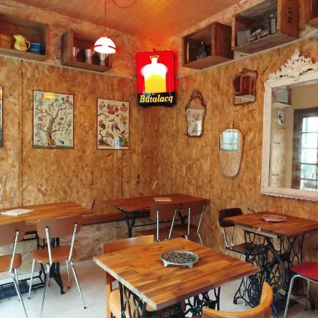 Casa Bauxells 公寓式酒店 Sahorre